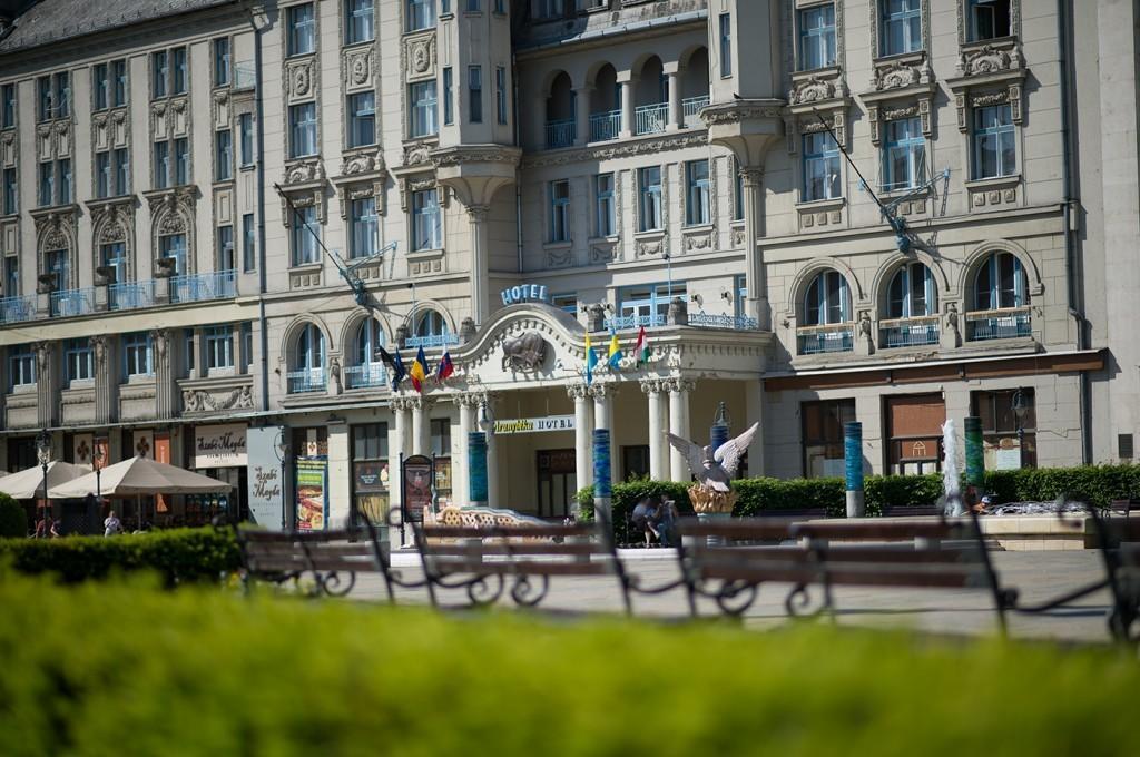 Grand Hotel Aranybika Дебрецен Экстерьер фото